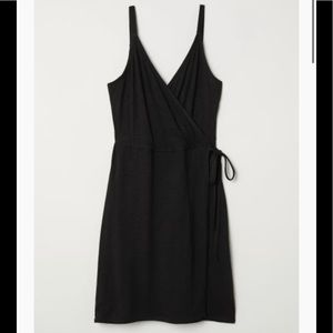 H&M wrap summer spaghetti strap black midi dress